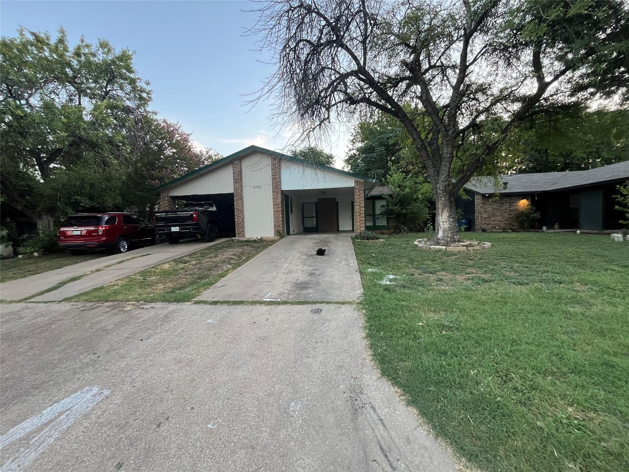 4702 Rocking Chair Road Austin TX 78744