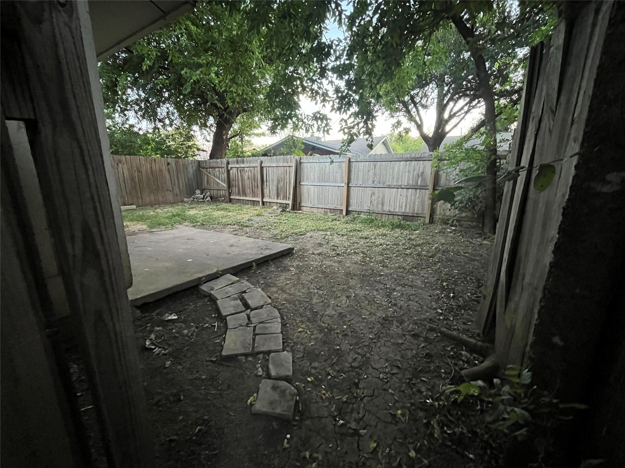 4702 Rocking Chair Road Austin TX 78744