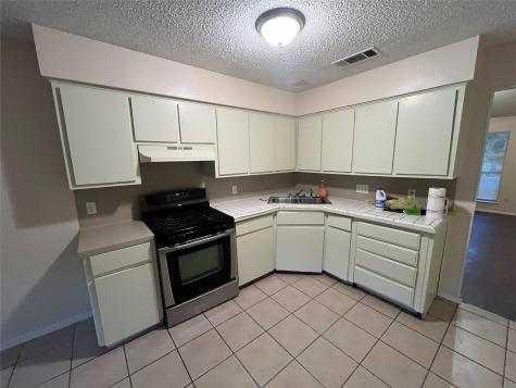 4702 Rocking Chair Road Austin TX 78744