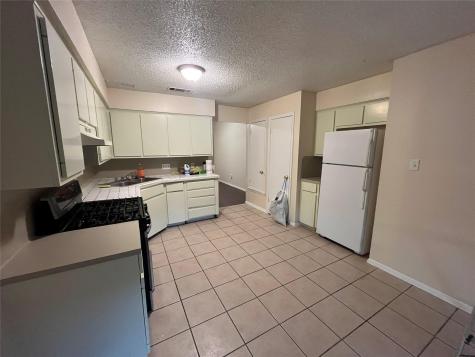 4702 Rocking Chair Road Austin TX 78744
