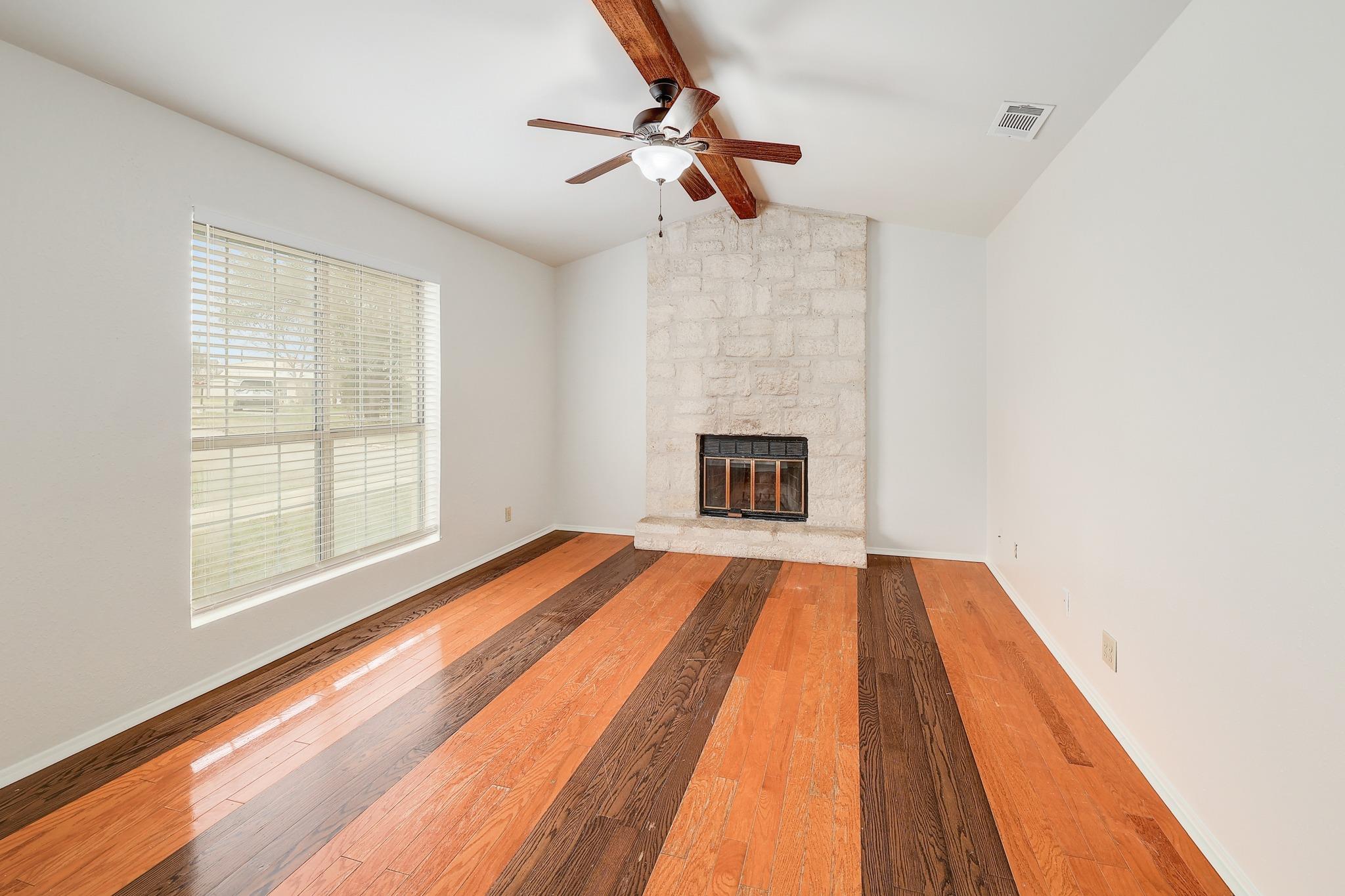 316/318 Highland Estates Drive Round Rock TX 78664