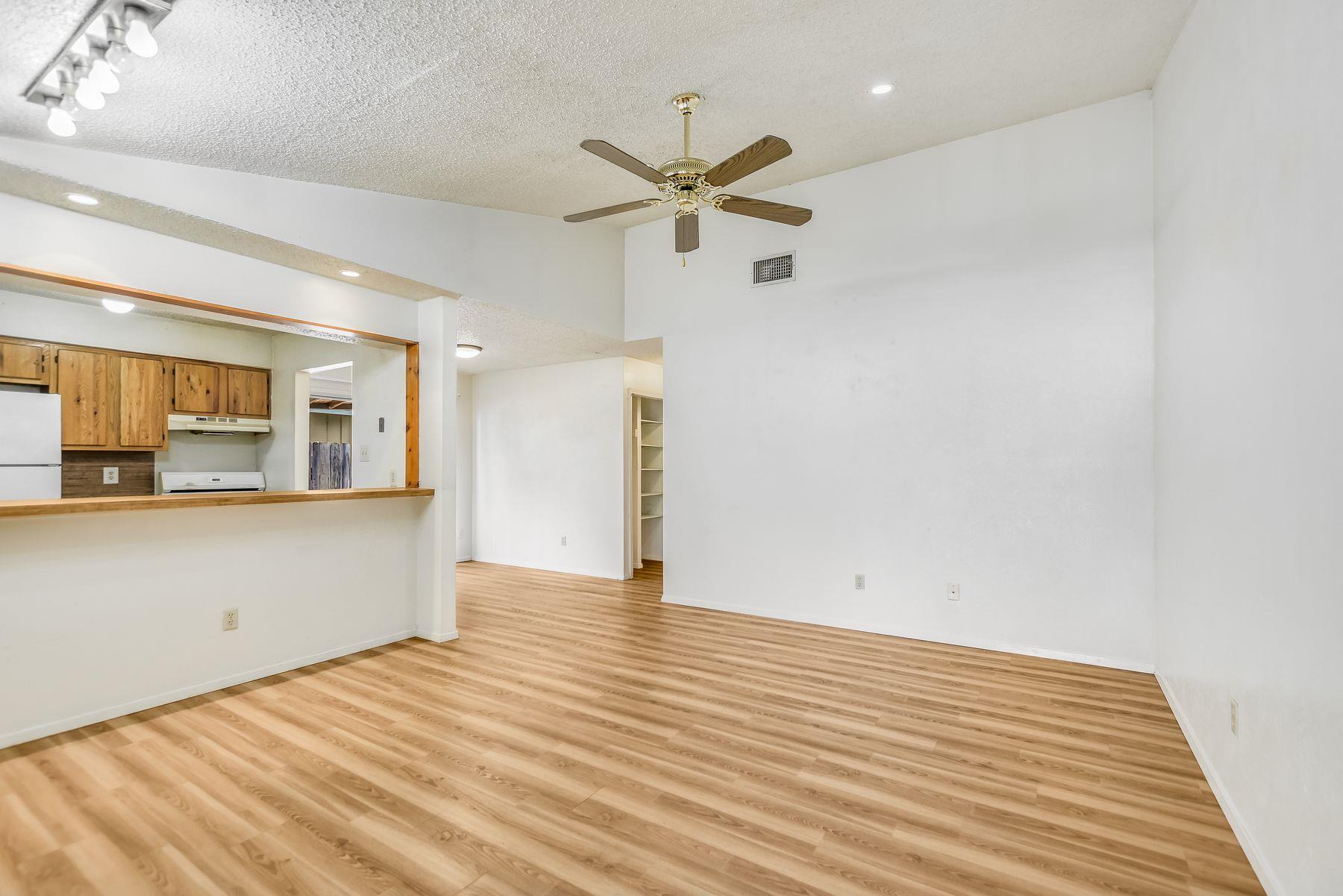 11948 Sunhillow Bend Austin TX 78758