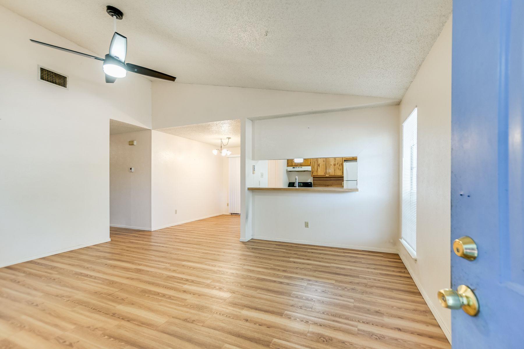 11948 Sunhillow Bend Austin TX 78758