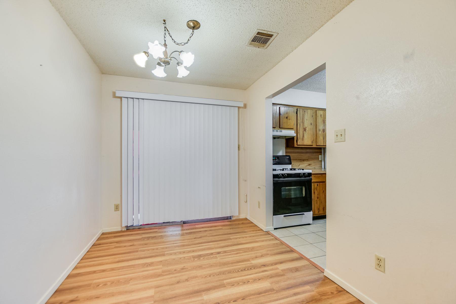 11948 Sunhillow Bend Austin TX 78758