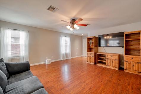 4302 Kings Canyon Drive Taylor TX 76574