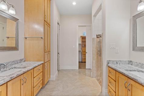 128 Carol Cove Spicewood TX 78669