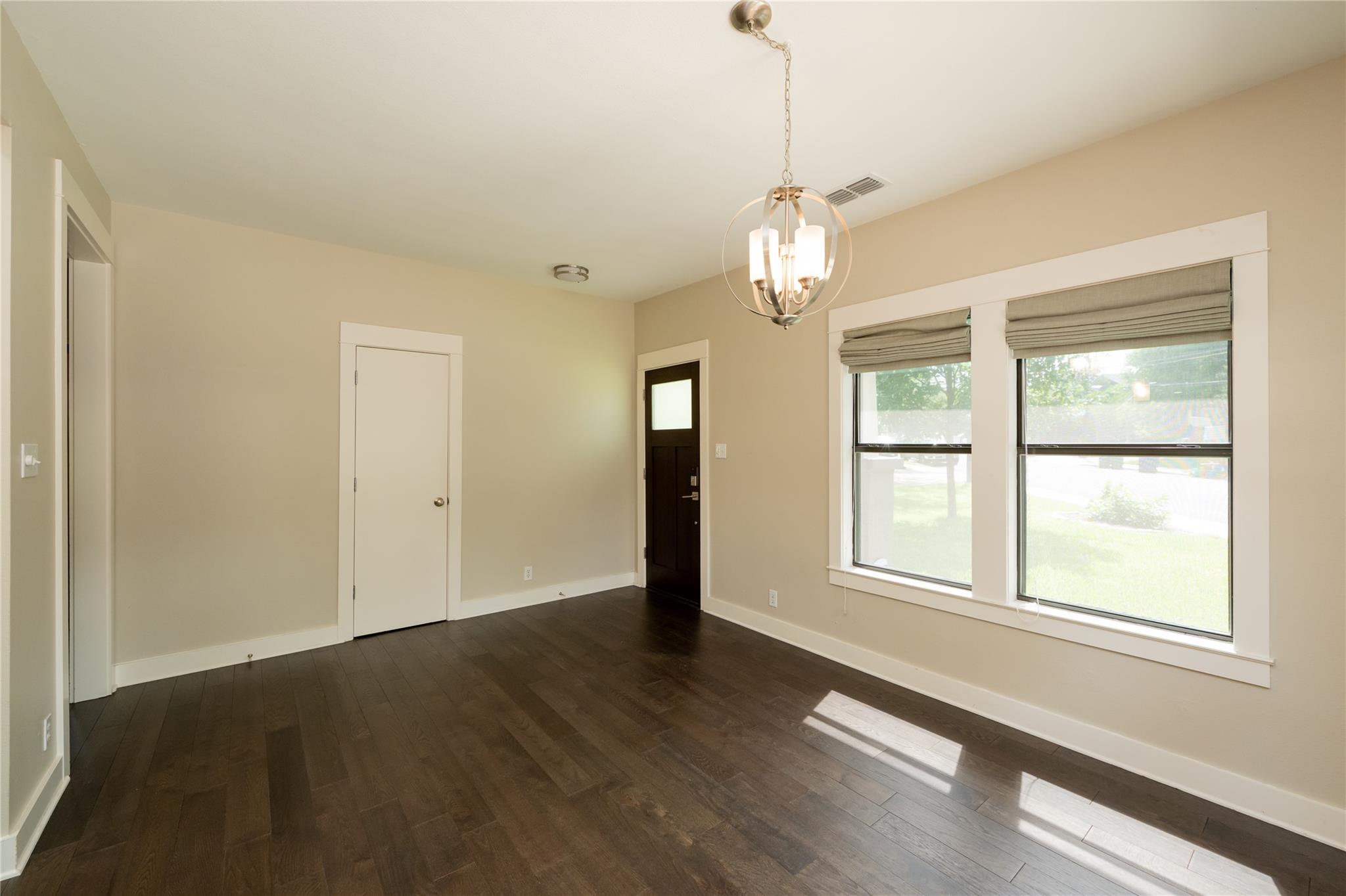 2103 Kinney Avenue Austin TX 78704