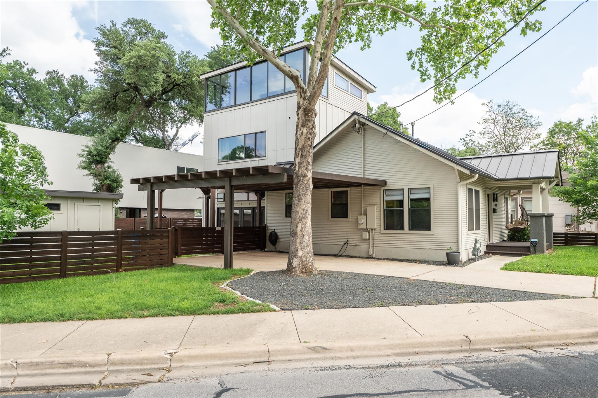 2103 Kinney Avenue Austin TX 78704