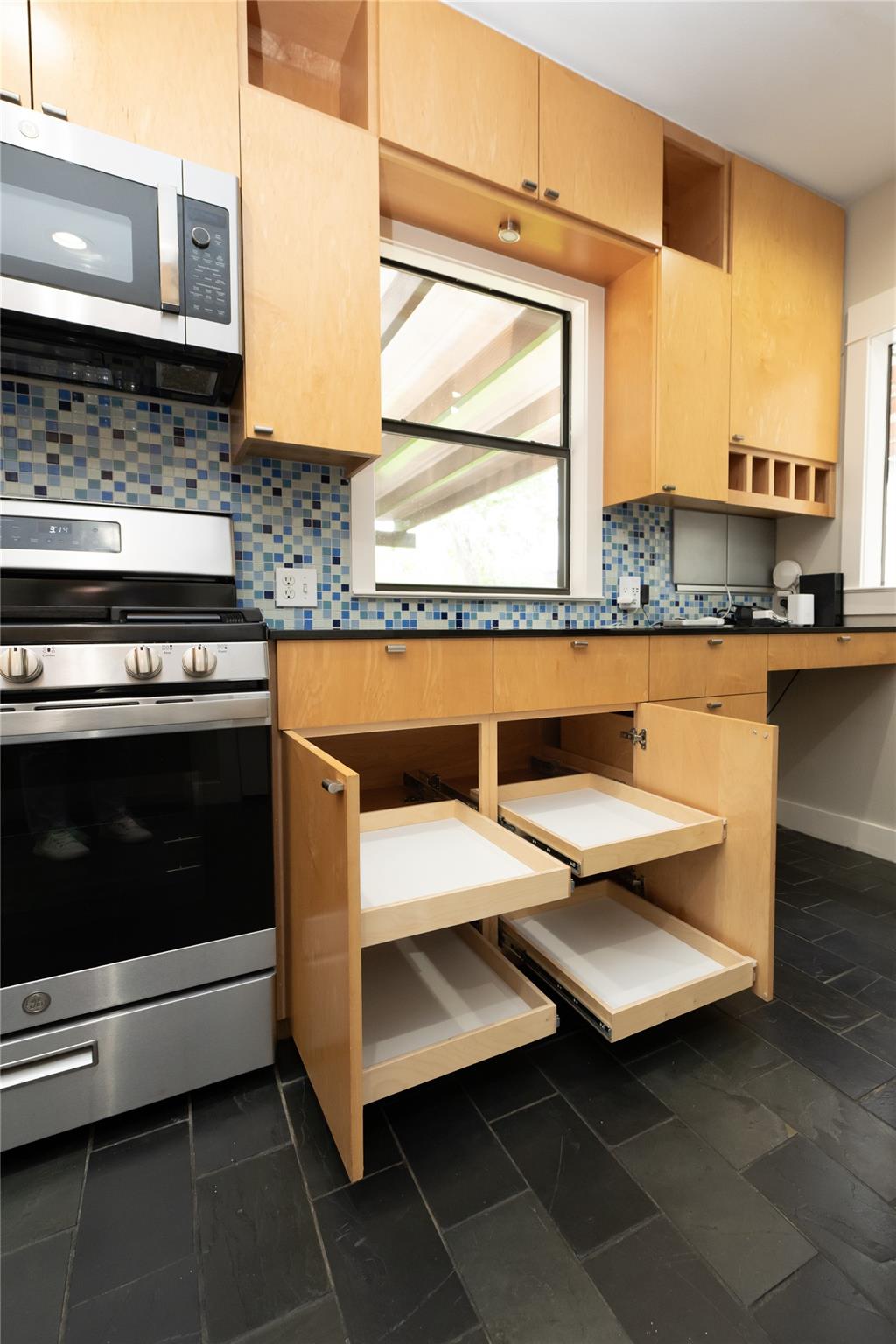 2103 Kinney Avenue Austin TX 78704