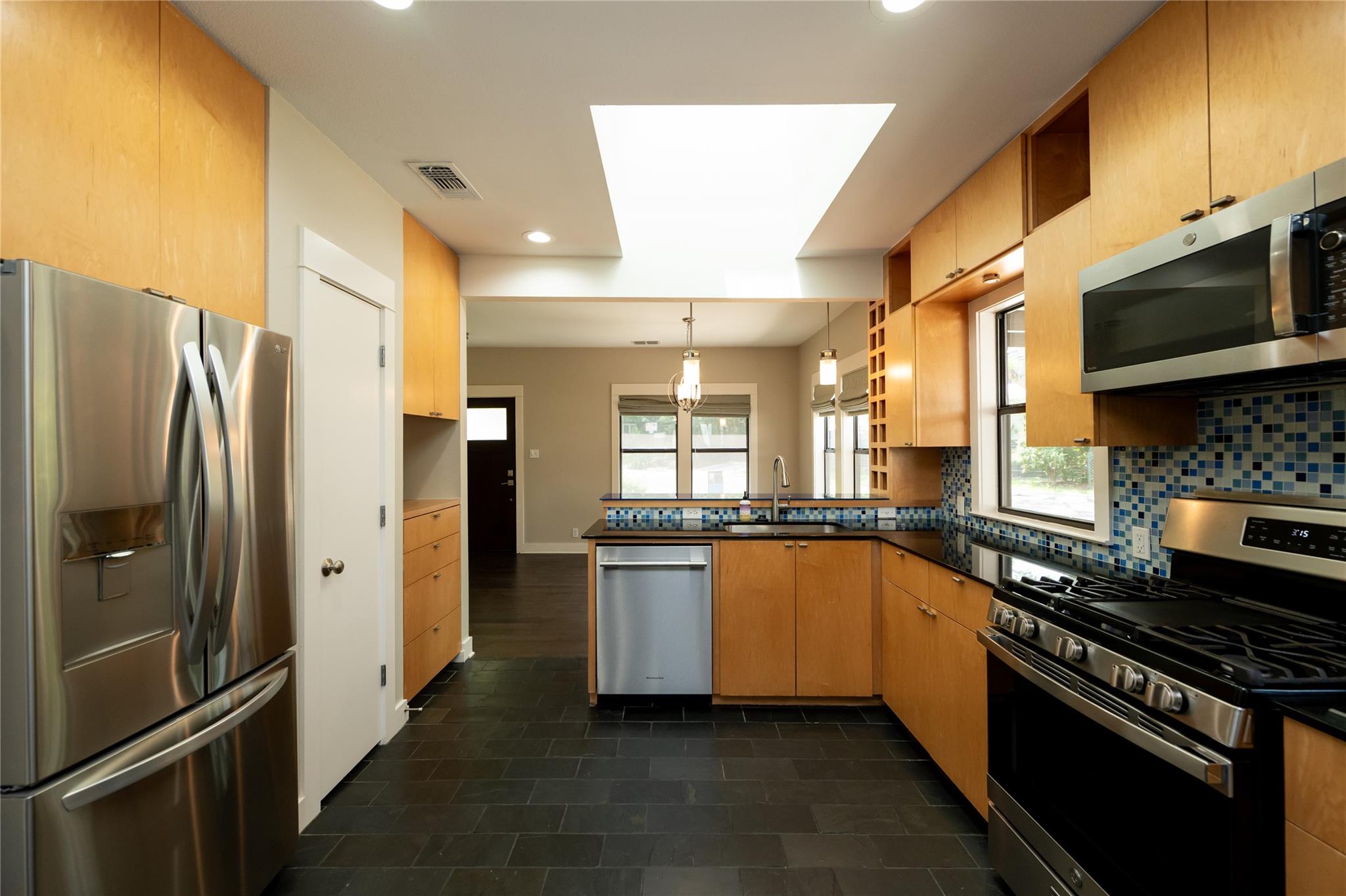 2103 Kinney Avenue Austin TX 78704