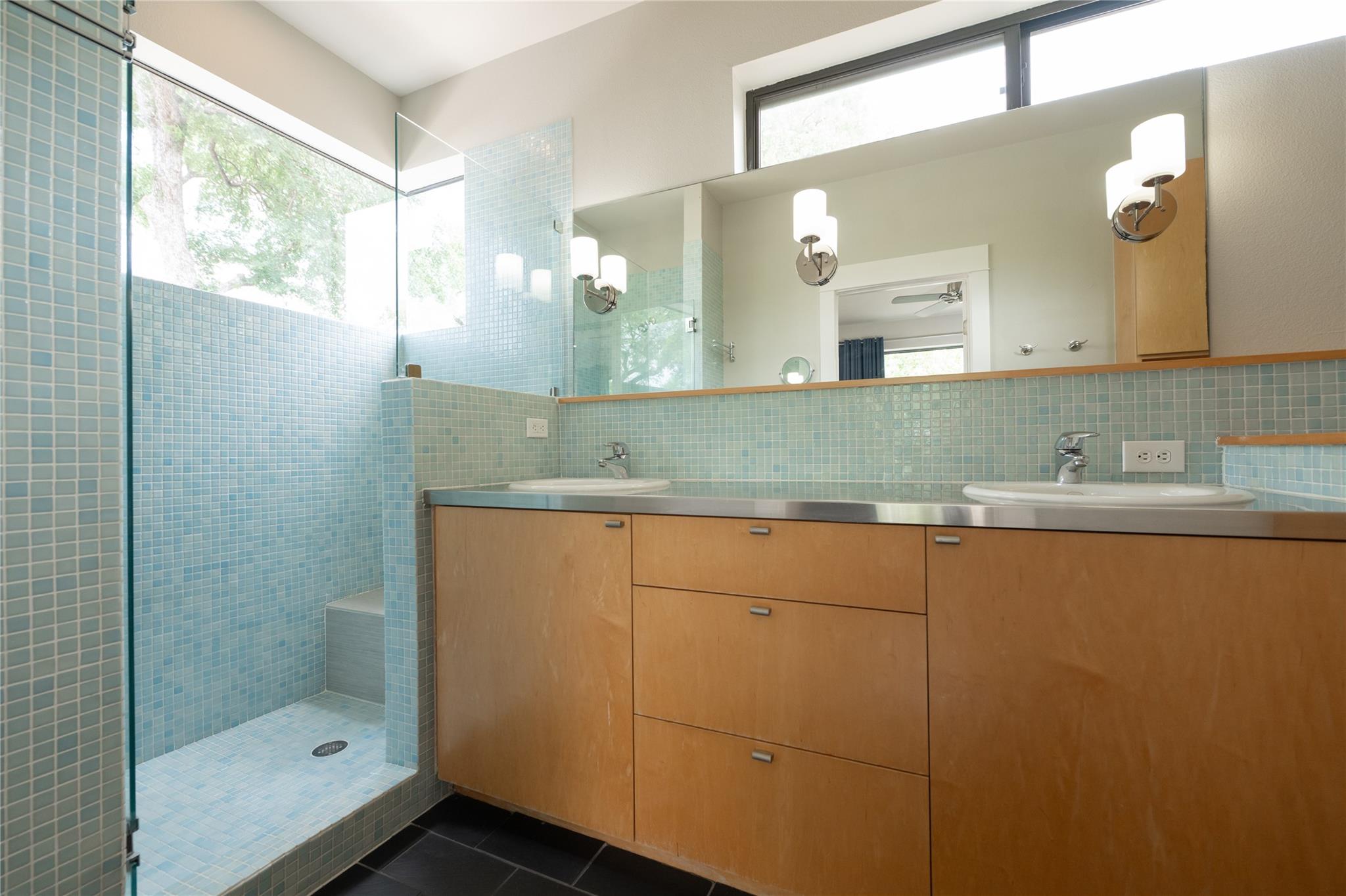 2103 Kinney Avenue Austin TX 78704