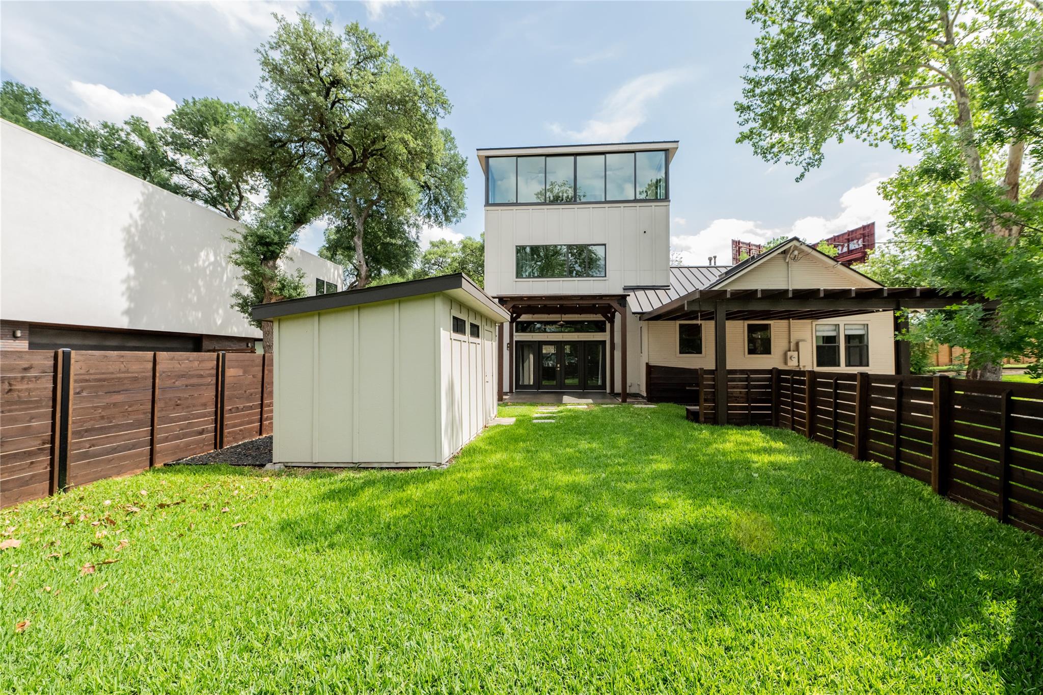 2103 Kinney Avenue Austin TX 78704