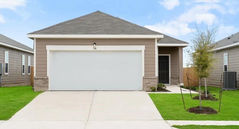403 Cliff Drive Maxwell TX 78656