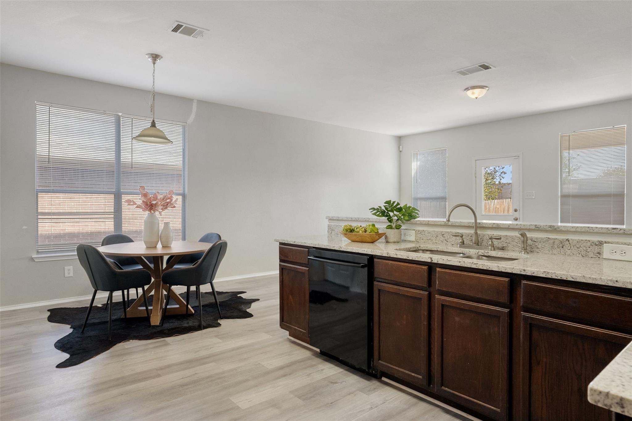 11853 Gaelic Drive Austin TX 78754