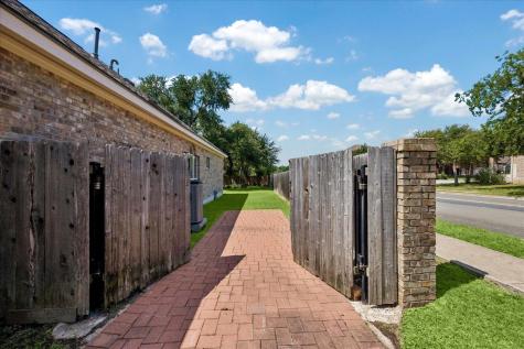 10501 Oak View Drive Austin TX 78759