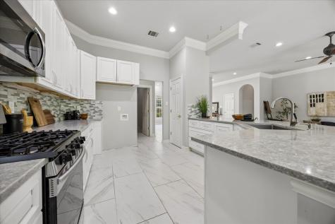 10501 Oak View Drive Austin TX 78759