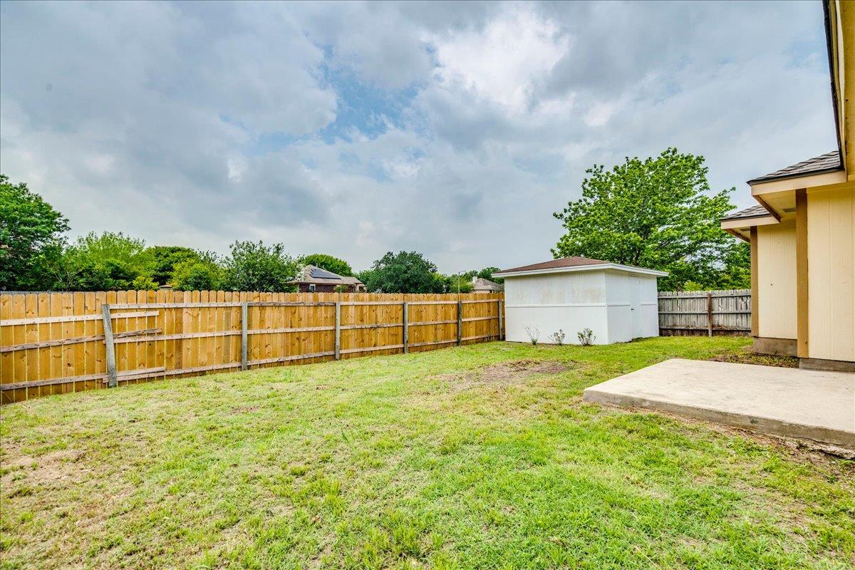 201 Elmer Cove Kyle TX 78640