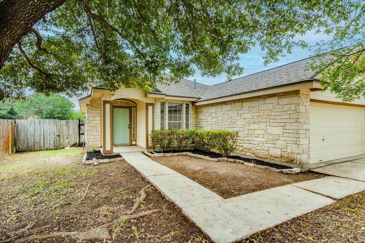 201 Elmer Cove Kyle TX 78640