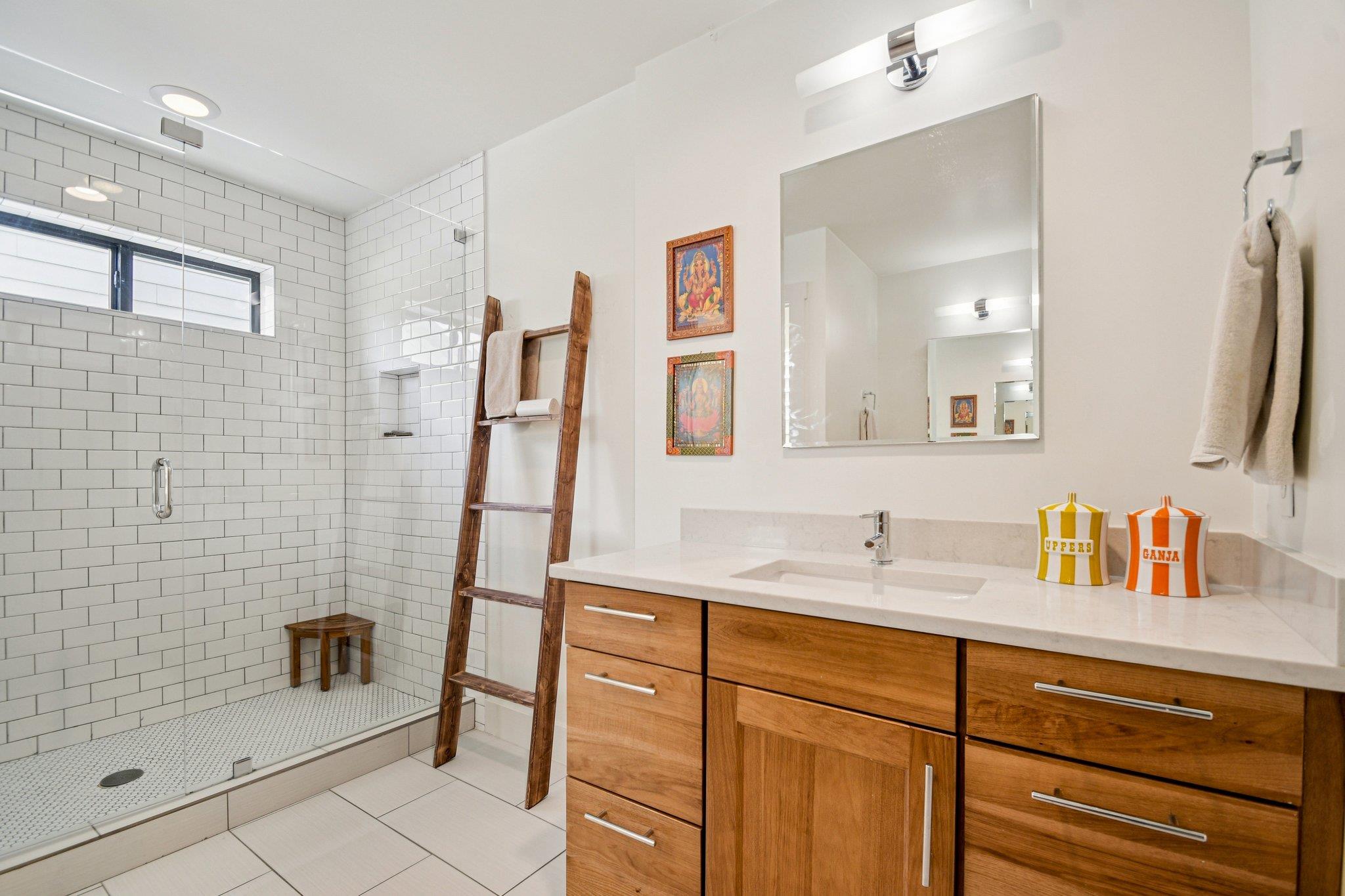 4506 Russell Drive Austin TX 78745