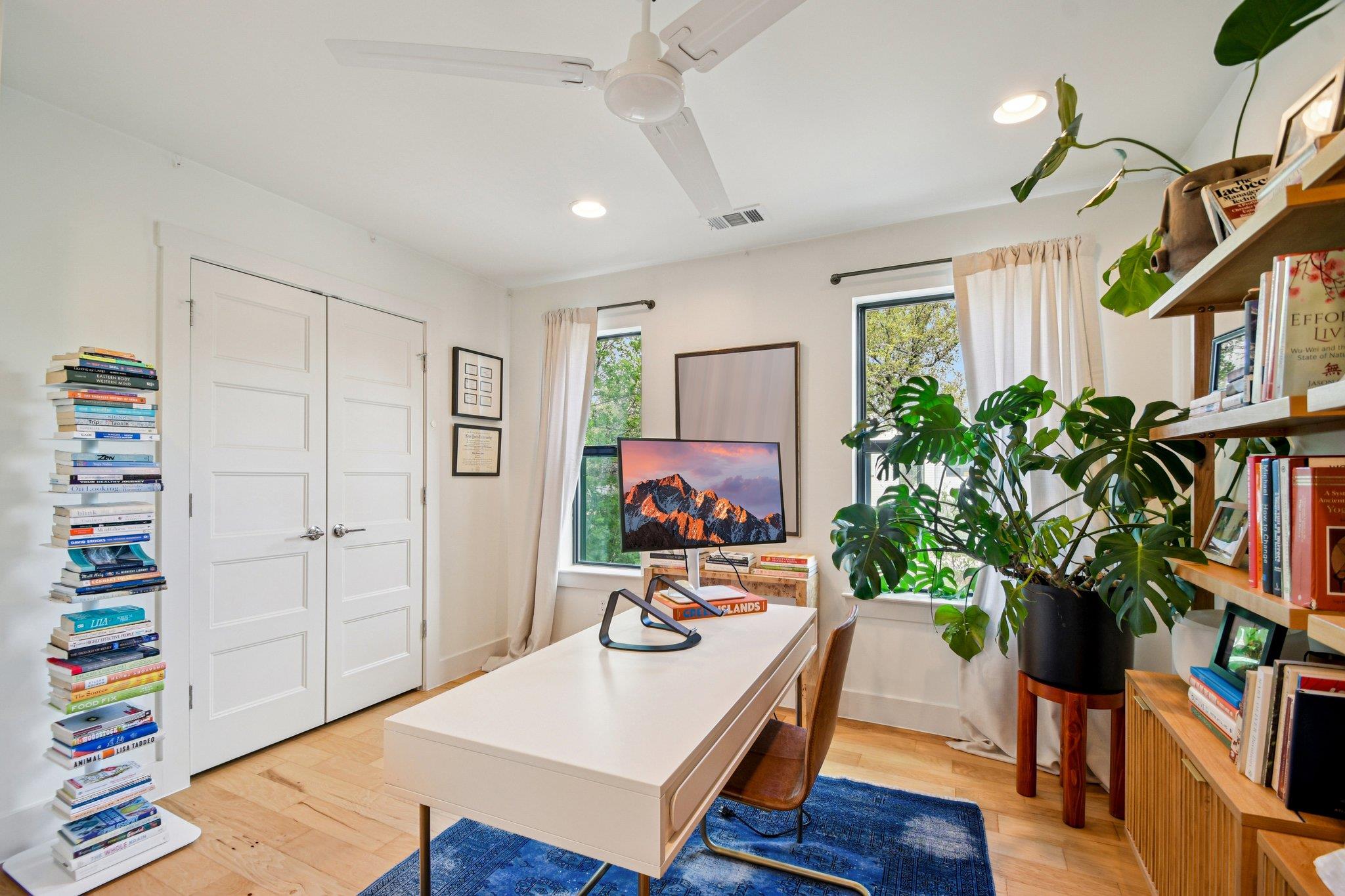 4506 Russell Drive Austin TX 78745