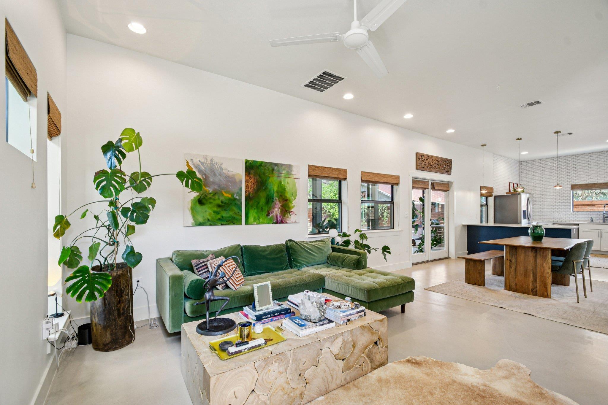 4506 Russell Drive Austin TX 78745