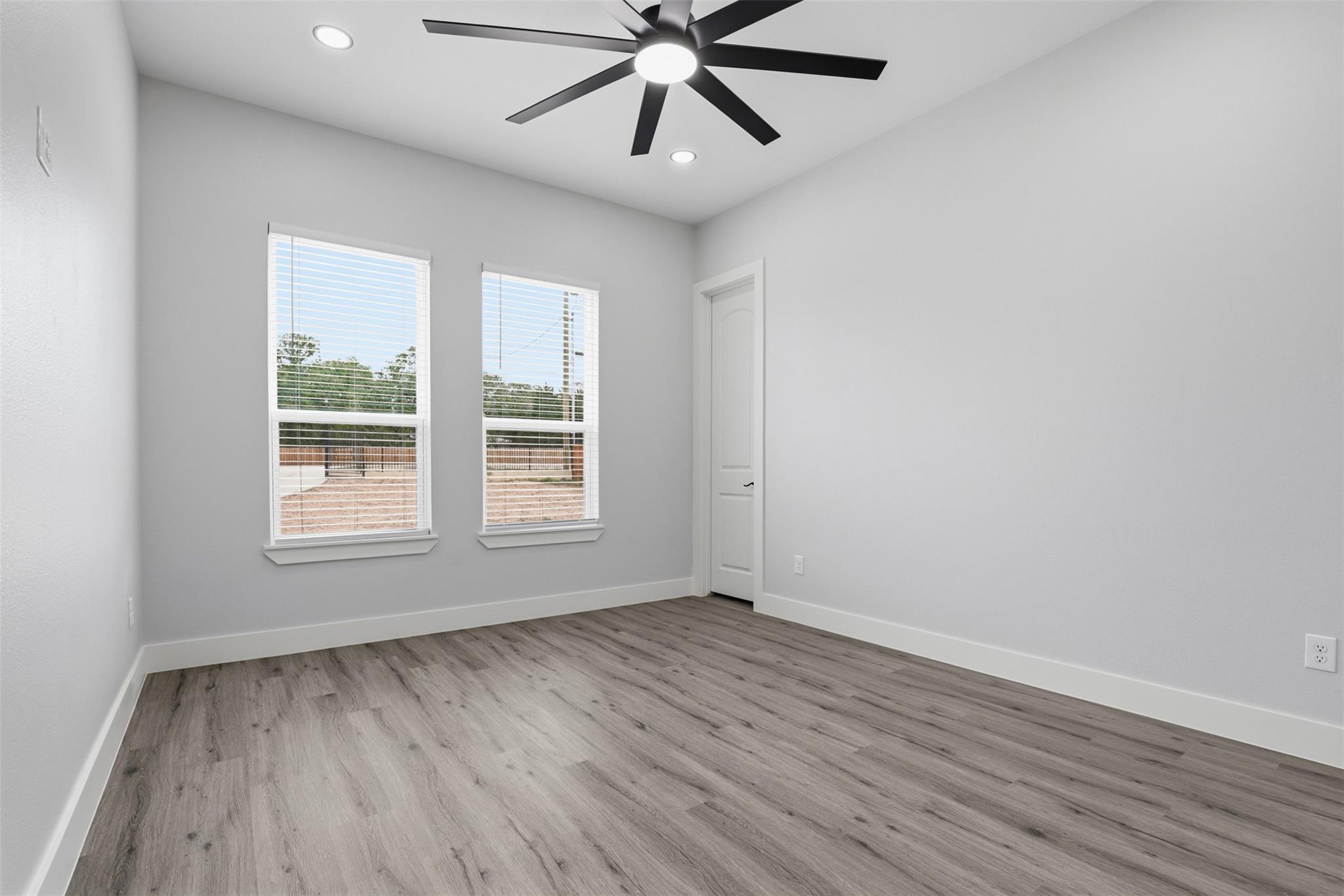 123 Los Robles Road Elgin TX 78621