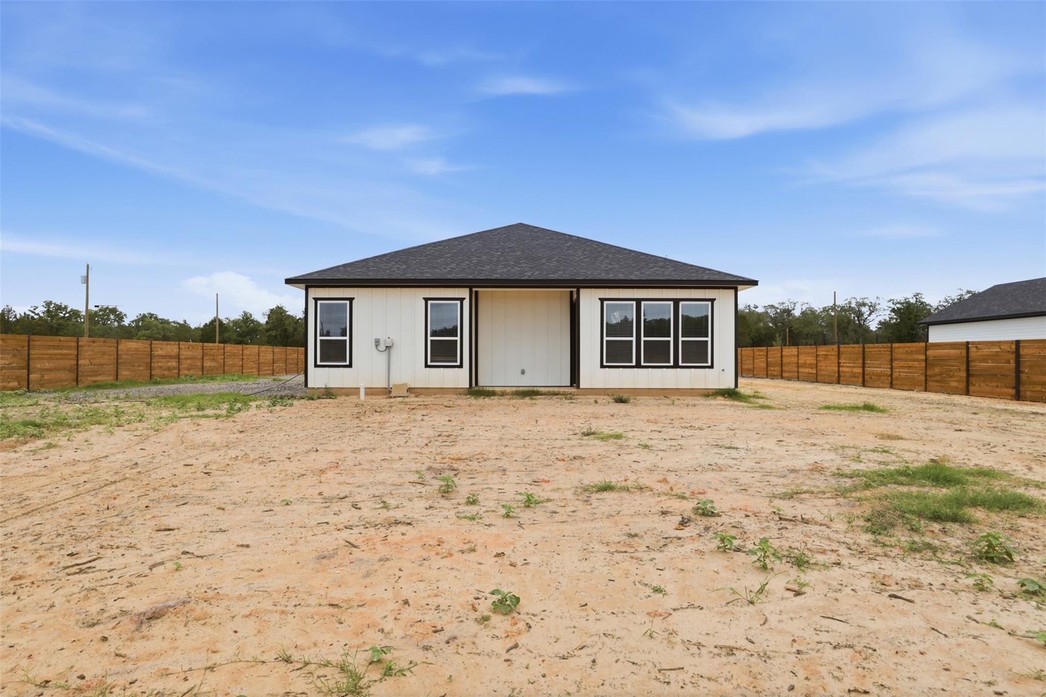 123 Los Robles Road Elgin TX 78621