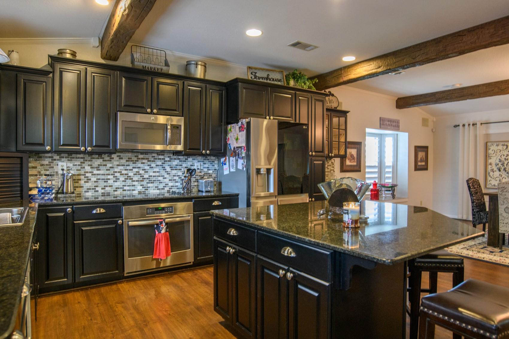 1912 Bluebonnet Lane Kingsland TX 78639