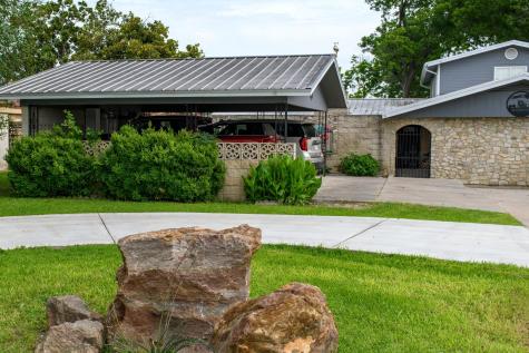 1912 Bluebonnet Lane Kingsland TX 78639