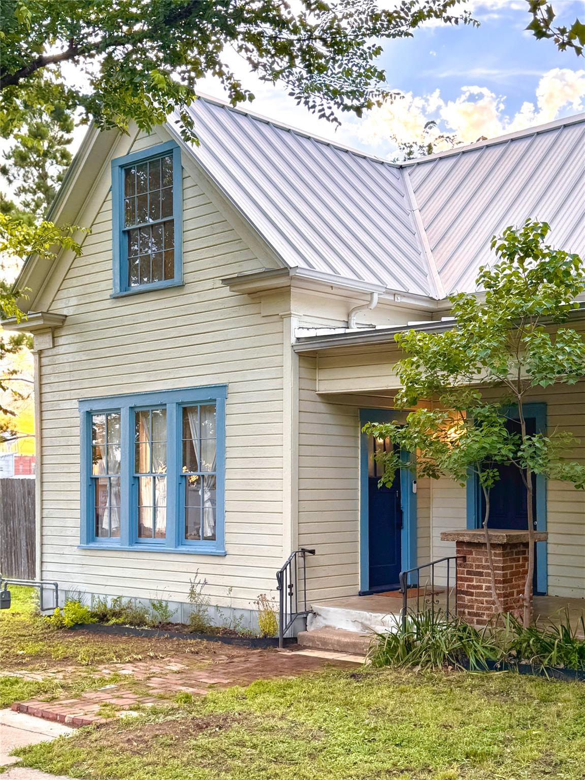 200 E Brenham Street Elgin TX 78621