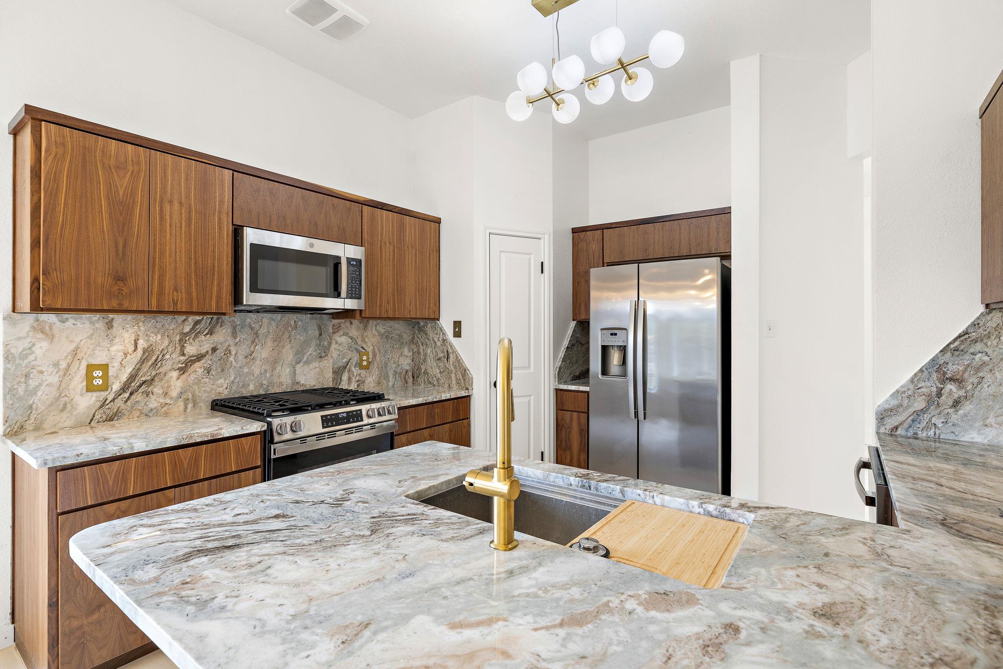 1000 Woodview Drive Georgetown TX 78628