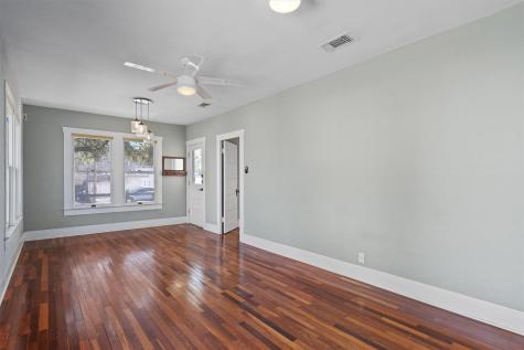4914 Woodrow Avenue Austin TX 78756