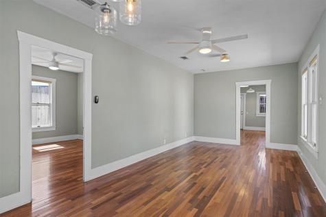 4914 Woodrow Avenue Austin TX 78756