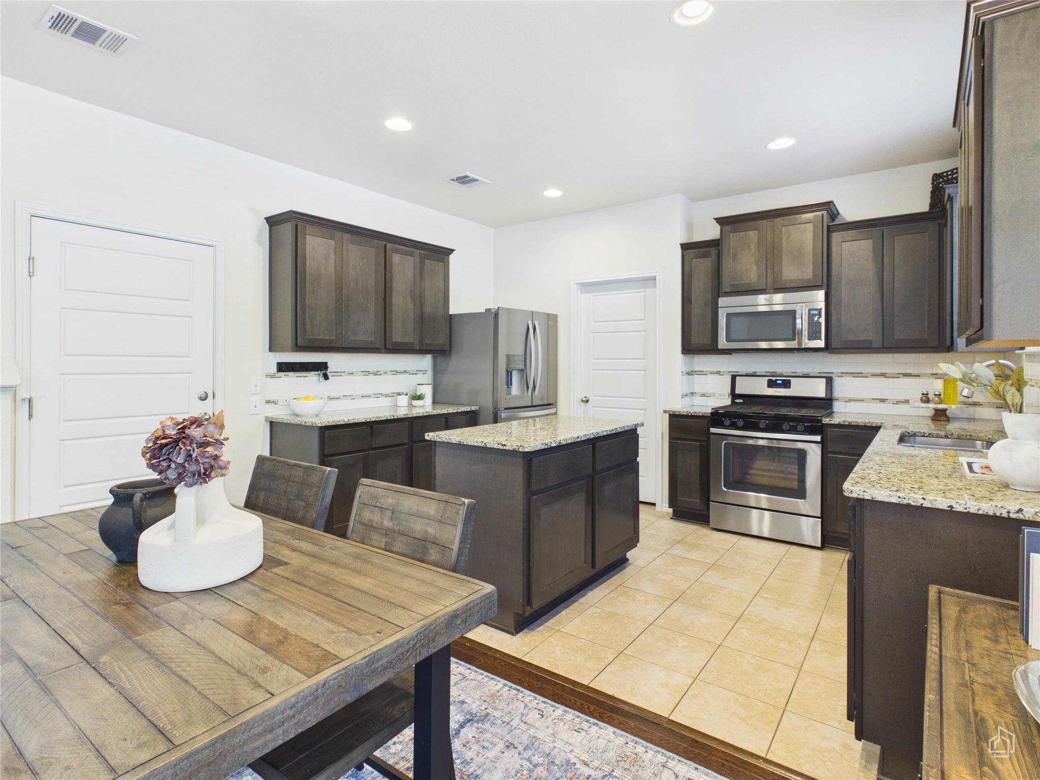 9204 Sawyer Fay Lane Austin TX 78748