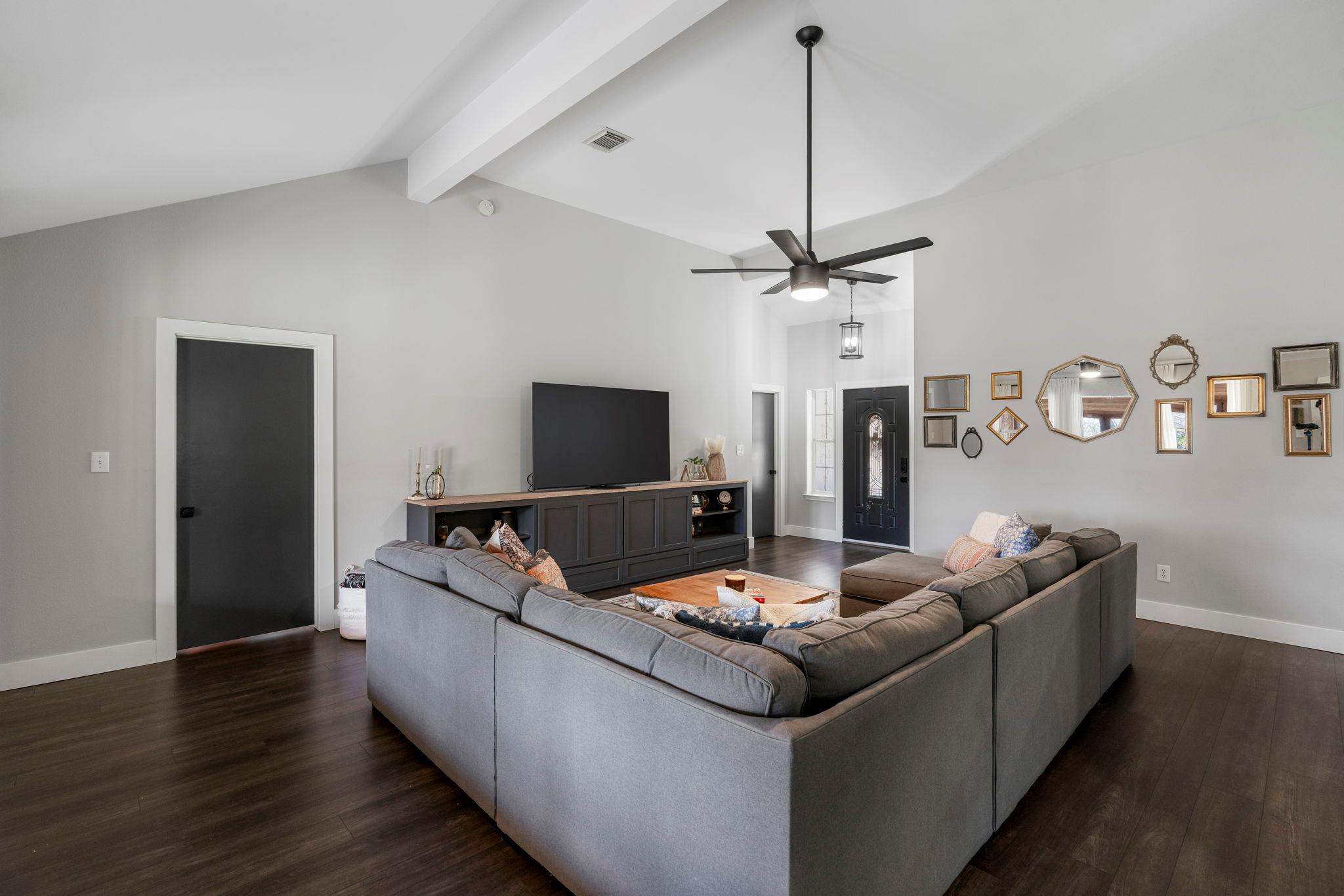 1003 Sunset Canyon Drive S Dripping Springs TX 78620