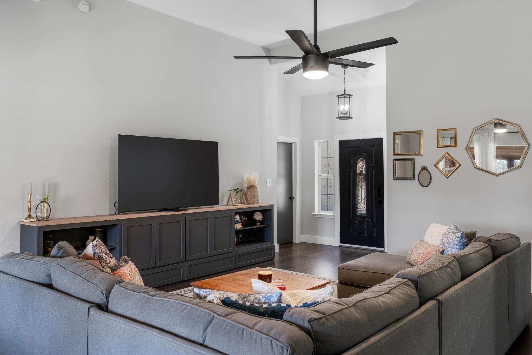 1003 Sunset Canyon Drive S Dripping Springs TX 78620