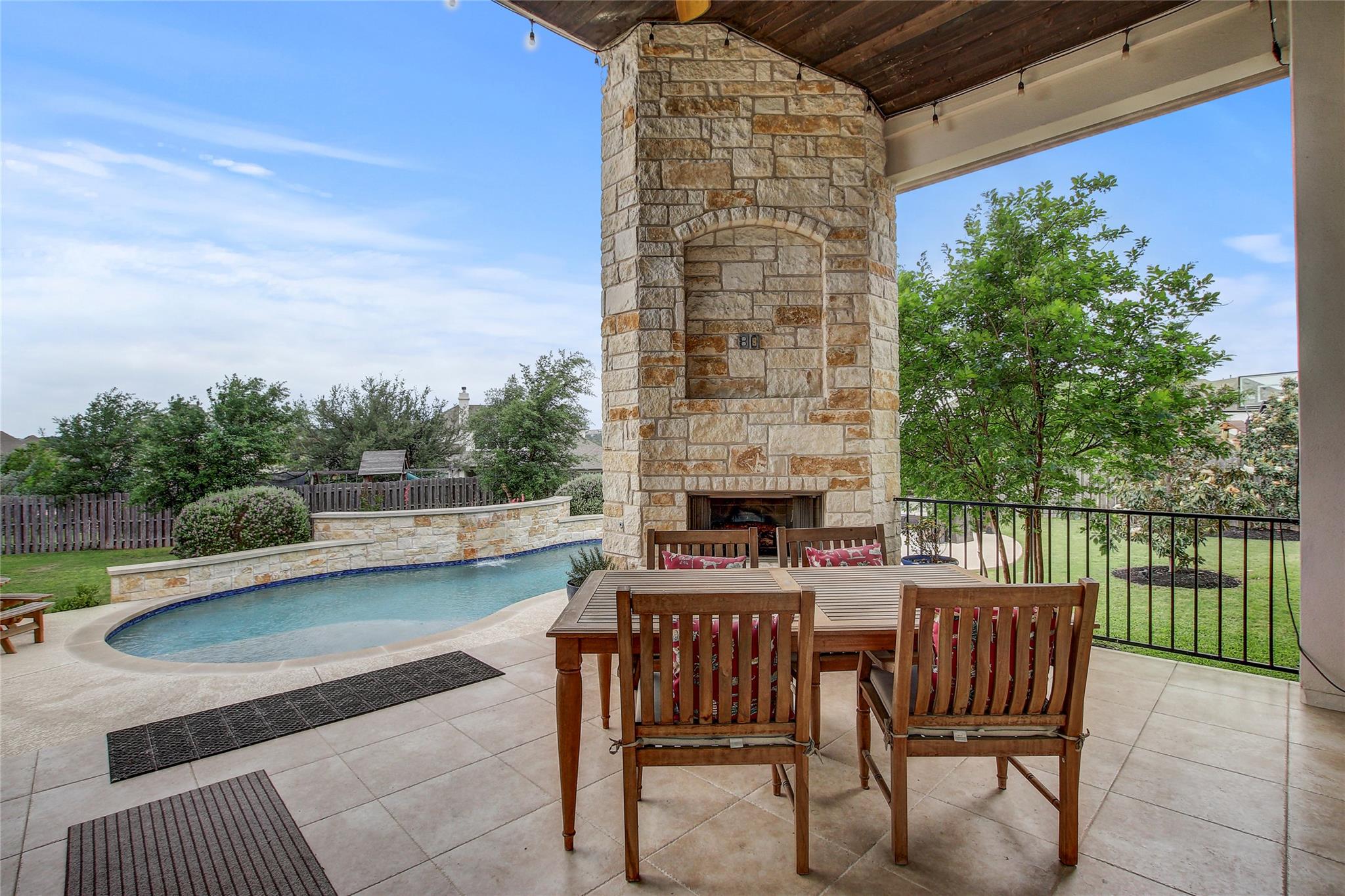 9028 Eagle Vista Court Austin TX 78738
