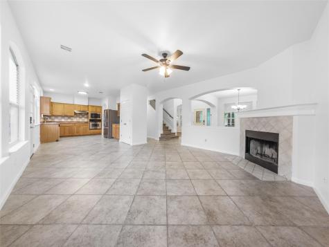 202 Holmstrom Street Hutto TX 78634
