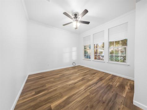 202 Holmstrom Street Hutto TX 78634