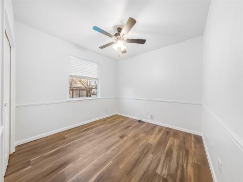 202 Holmstrom Street Hutto TX 78634