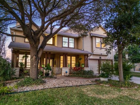 202 Holmstrom Street Hutto TX 78634