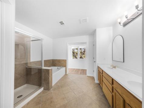 202 Holmstrom Street Hutto TX 78634
