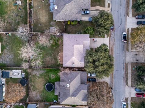 202 Holmstrom Street Hutto TX 78634