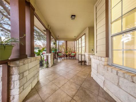 202 Holmstrom Street Hutto TX 78634