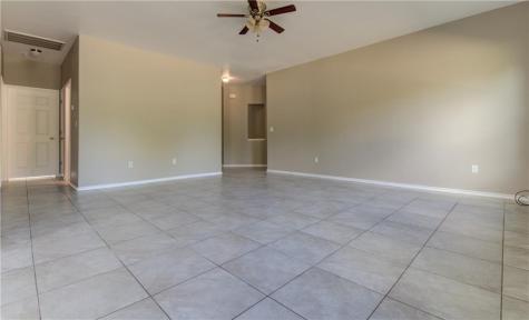 135 Valle Verde Drive Del Valle TX 78617