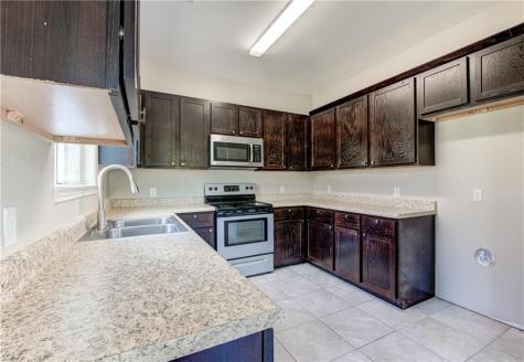 135 Valle Verde Drive Del Valle TX 78617