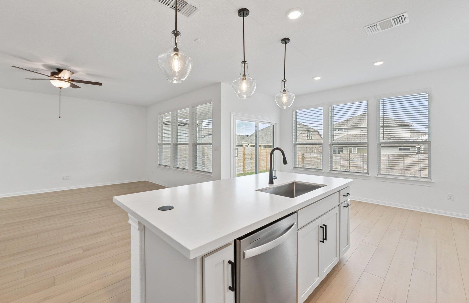405 Foresail Road Leander TX 78641