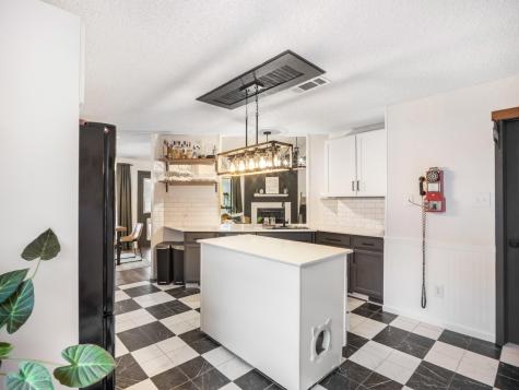 505 Eaglecreek Drive Leander TX 78641