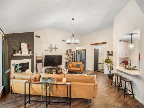 505 Eaglecreek Drive Leander TX 78641