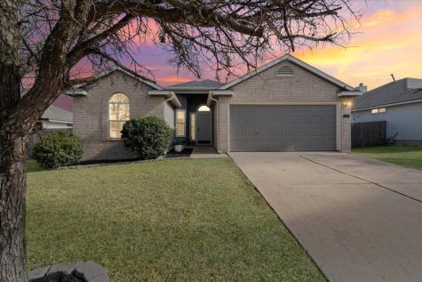 135 Langely Kyle TX 78640
